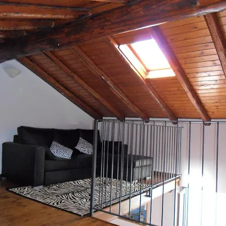 Exclusive Crotto View *