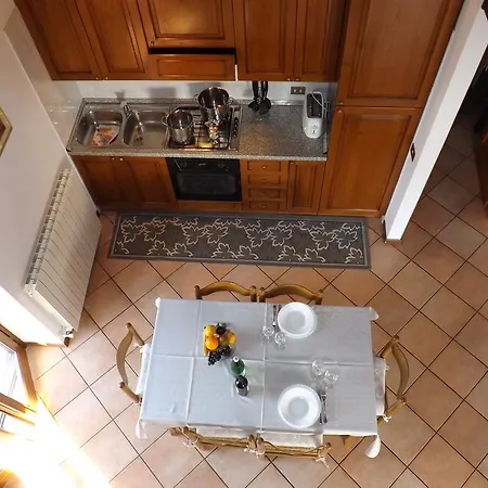 Exclusive Crotto View *